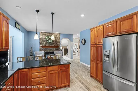 Kitchen - 1605 Stauffer Ln, Dewitt, MI 48820 photo 2 of 2