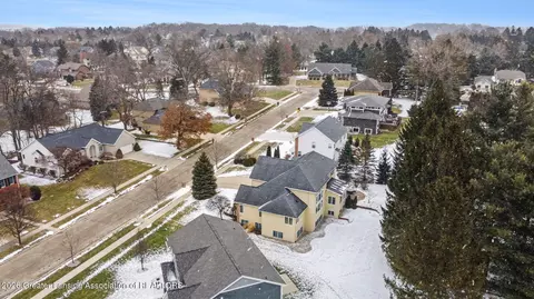 View/Area - 1605 Stauffer Ln, Dewitt, MI 48820 photo 3 of 5