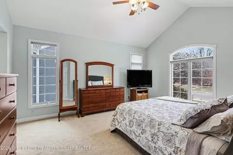 Bedroom - 1605 Stauffer Ln, Dewitt, MI 48820 photo 1 of 7