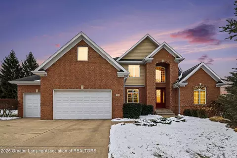 1605 Stauffer Ln, Dewitt, MI 48820