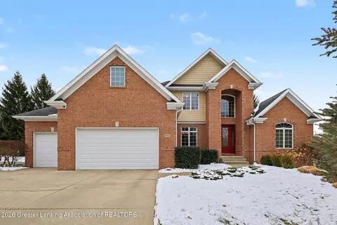 Exterior - 1605 Stauffer Ln, Dewitt, MI 48820 photo 2 of 4