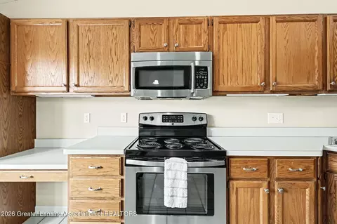 Kitchen - 1026 Brookside Dr, Lansing, MI 48917 photo 2 of 2