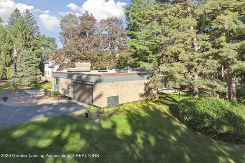 Exterior - 6428 Olympus Dr, Clarkston, MI 48346 photo 31 of 32