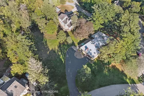 View/Area - 6428 Olympus Dr, Clarkston, MI 48346 photo 9 of 10