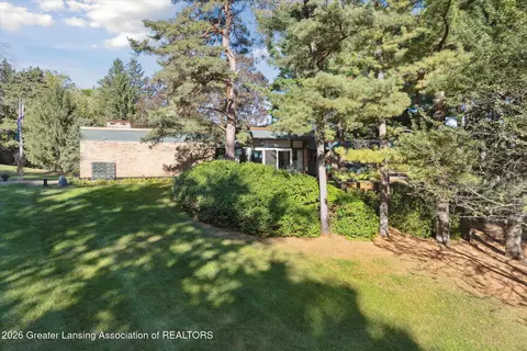 Exterior - 6428 Olympus Dr, Clarkston, MI 48346 photo 30 of 32