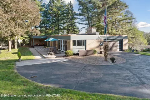 Exterior - 6428 Olympus Dr, Clarkston, MI 48346 photo 24 of 32