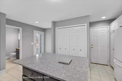 Entry Way - 15060 Classic Dr, Bath, MI 48808 photo 2 of 2