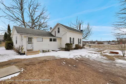 1028 Hogsback Rd, Mason, MI 48854 photo 9