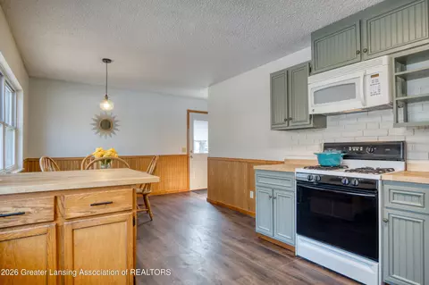 232 Lawrence Cir, Paris, MI 49338 photo 16