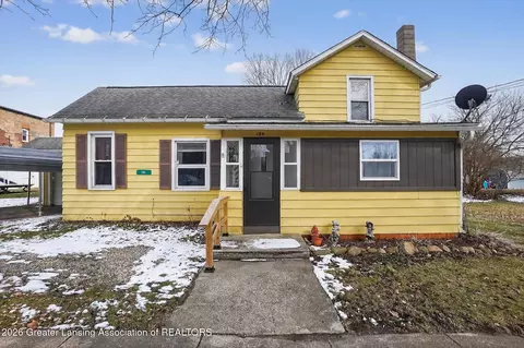 134 Prairie St, Lyons, MI 48851