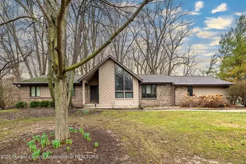 4845 Arapaho Trl, Okemos, MI 48864
