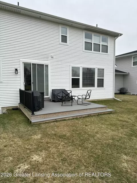 5669 Copper Creek Dr, Haslett, MI 48840 photo 7
