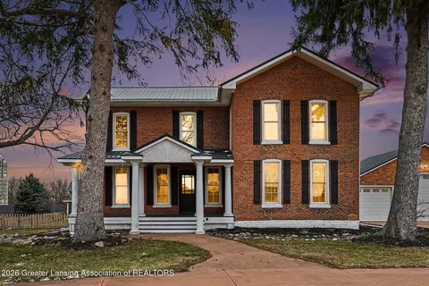 1972 Carlisle Hwy, Charlotte, MI 48813