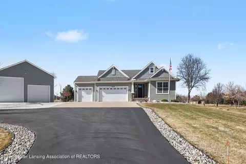 1050 Hawley Rd, Mason, MI 48854