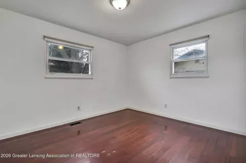 Bedroom - 3945 Windward Dr, Lansing, MI 48911 photo 2 of 5