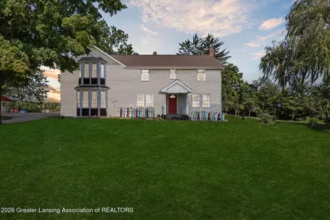 2615 E Alward Rd, Laingsburg, MI 48848