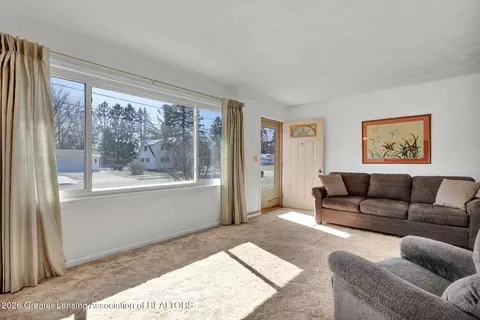 Living - 8825 Seney Dr, Dimondale, MI 48821 photo 3 of 3