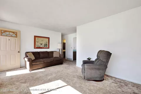 Living - 8825 Seney Dr, Dimondale, MI 48821 photo 1 of 3