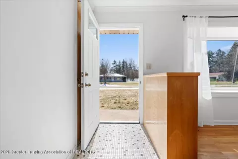 Entry Way - 1448 Primrose Ln, Dewitt, MI 48820 photo 1 of 1