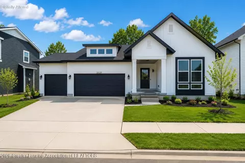 5603 Copper Creek Dr, Haslett, MI 48840