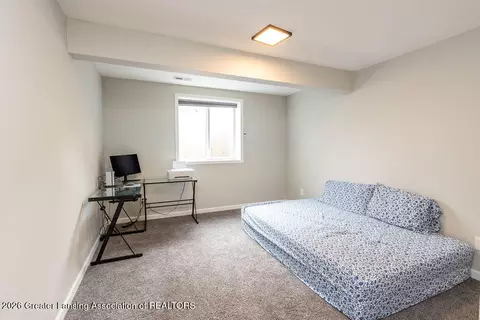 Bedroom - 5603 Copper Creek Dr, Haslett, MI 48840 photo 5 of 5