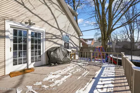 Exterior - 1406 E Mount Hope Ave, Lansing, MI 48910 photo 5 of 11