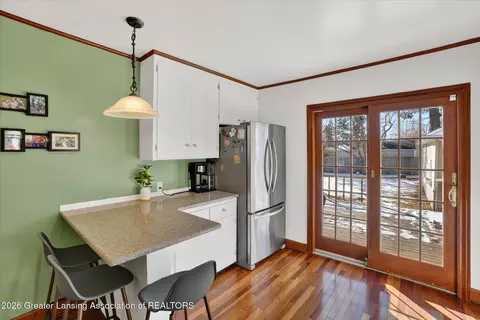 Kitchen - 1406 E Mount Hope Ave, Lansing, MI 48910 photo 2 of 4