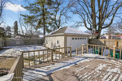 Exterior - 1406 E Mount Hope Ave, Lansing, MI 48910 photo 7 of 11