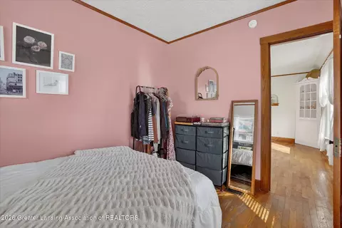 Bedroom - 1406 E Mount Hope Ave, Lansing, MI 48910 photo 2 of 8