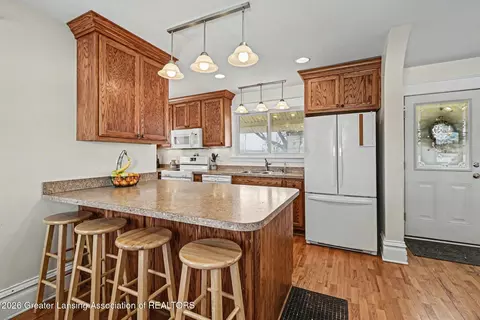 Kitchen - 6260 W Chadwick Rd, Dewitt, MI 48820 photo 1 of 4