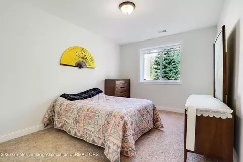 Bedroom - 2452 Turning Leaf Ln, Okemos, MI 48864 photo 4 of 4