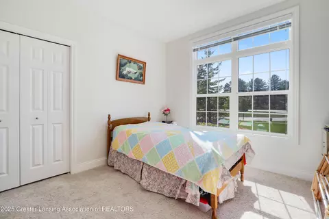 Bedroom - 2452 Turning Leaf Ln, Okemos, MI 48864 photo 3 of 4
