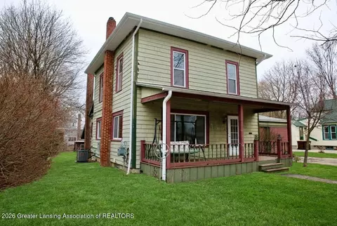 Exterior - 334 Elm St, Mason, MI 48854 photo 3 of 7