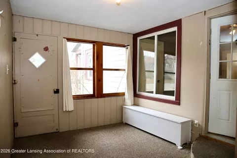 Exterior - 334 Elm St, Mason, MI 48854 photo 4 of 7