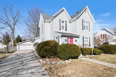 514 W Maple St, Mason, MI 48854