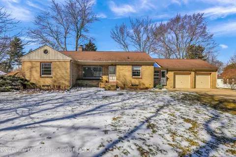 12293 W Greenfield Rd, Lansing, MI 48917