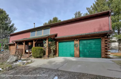 140 Spring St, Vermontville, MI 49096