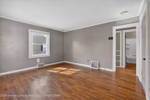 Living - 1905 Walnut St, Holt, MI 48842 photo 1 of 5