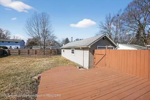 Exterior - 1905 Walnut St, Holt, MI 48842 photo 6 of 6