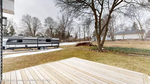 Exterior - 337 Green St, Perry, MI 48872 photo 1 of 7