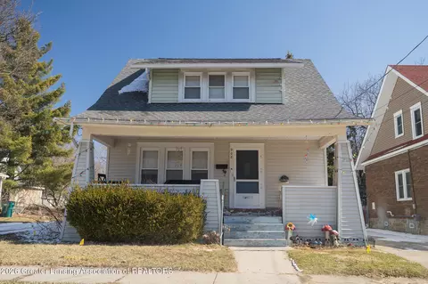 908 N Walnut St, Lansing, MI 48906