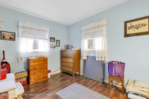 Bedroom - 7571 N Hartel Rd, Grand Ledge, MI 48837 photo 1 of 5