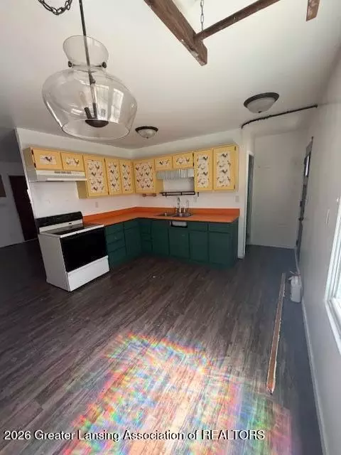 Kitchen - 1102 Willow St, Tecumseh, MI 49286 photo 1 of 1