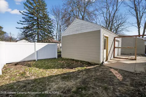 Exterior - 5976 Greenman St, Haslett, MI 48840 photo 6 of 6