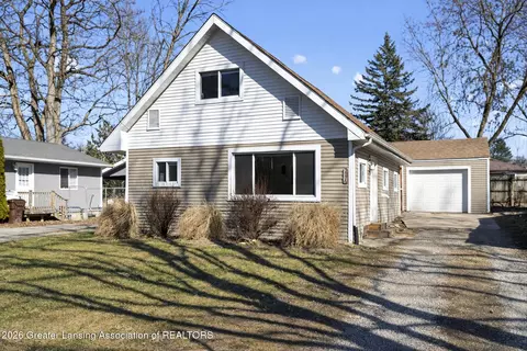 Exterior - 5976 Greenman St, Haslett, MI 48840 photo 2 of 6