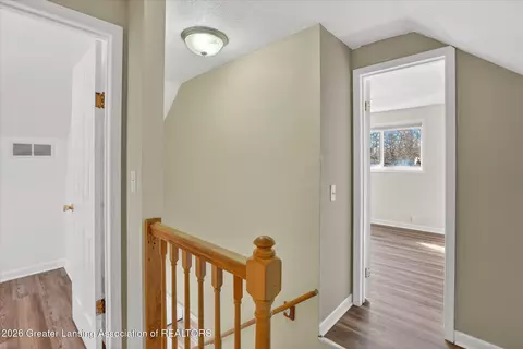 Entry Way - 5976 Greenman St, Haslett, MI 48840 photo 4 of 5