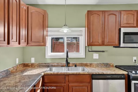 Kitchen - 5976 Greenman St, Haslett, MI 48840 photo 2 of 2
