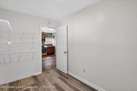 Entry Way - 5976 Greenman St, Haslett, MI 48840 photo 3 of 5
