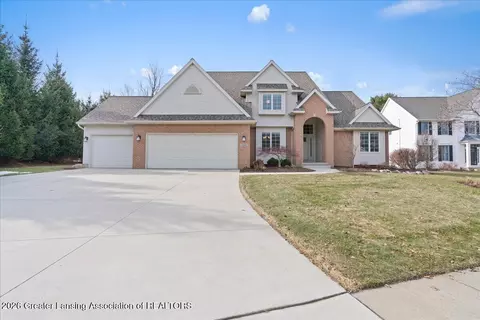 Exterior - 13282 Blaisdell Dr, Dewitt, MI 48820 photo 1 of 8
