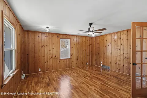 225 Ackerson Lake Dr, Jackson, MI 49201 photo 16